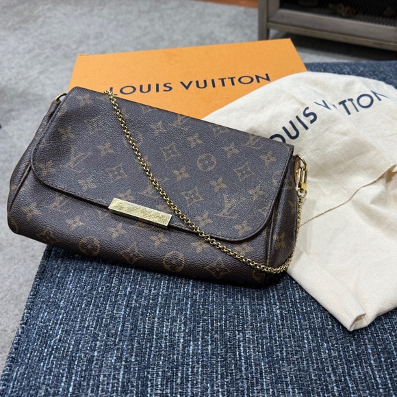 Louis Vuitton Monogram Favorite MM - Picture 1 of 15